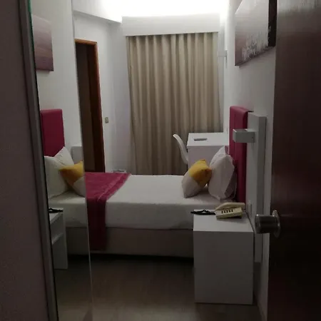 Santa Cecília Hotel