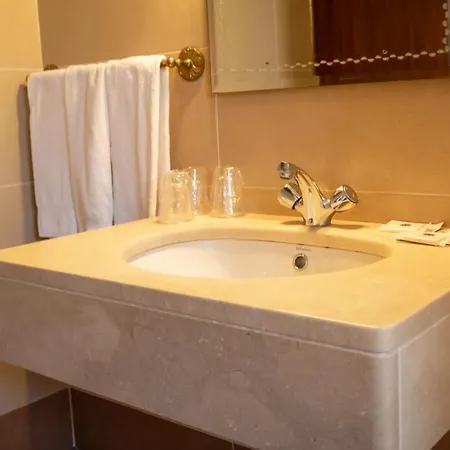 Santa Cecilia 2* Фатима