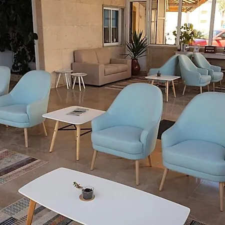 Santa Cecilia Hotel 2*